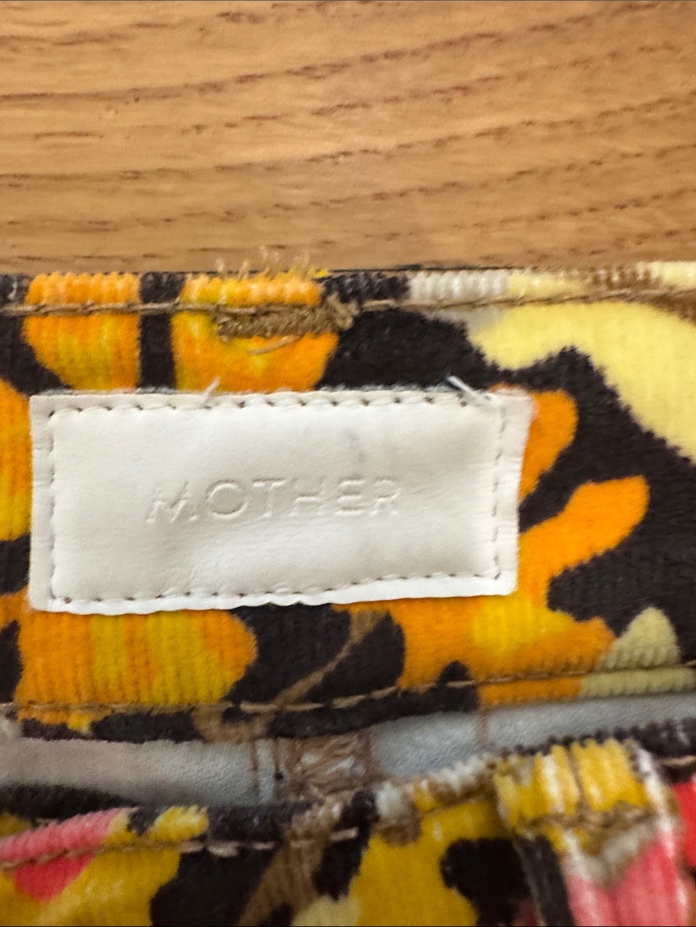 MOTHER The Hustler Ankle Fray Hopscotch pant- sz 25 - Picture 2 of 4